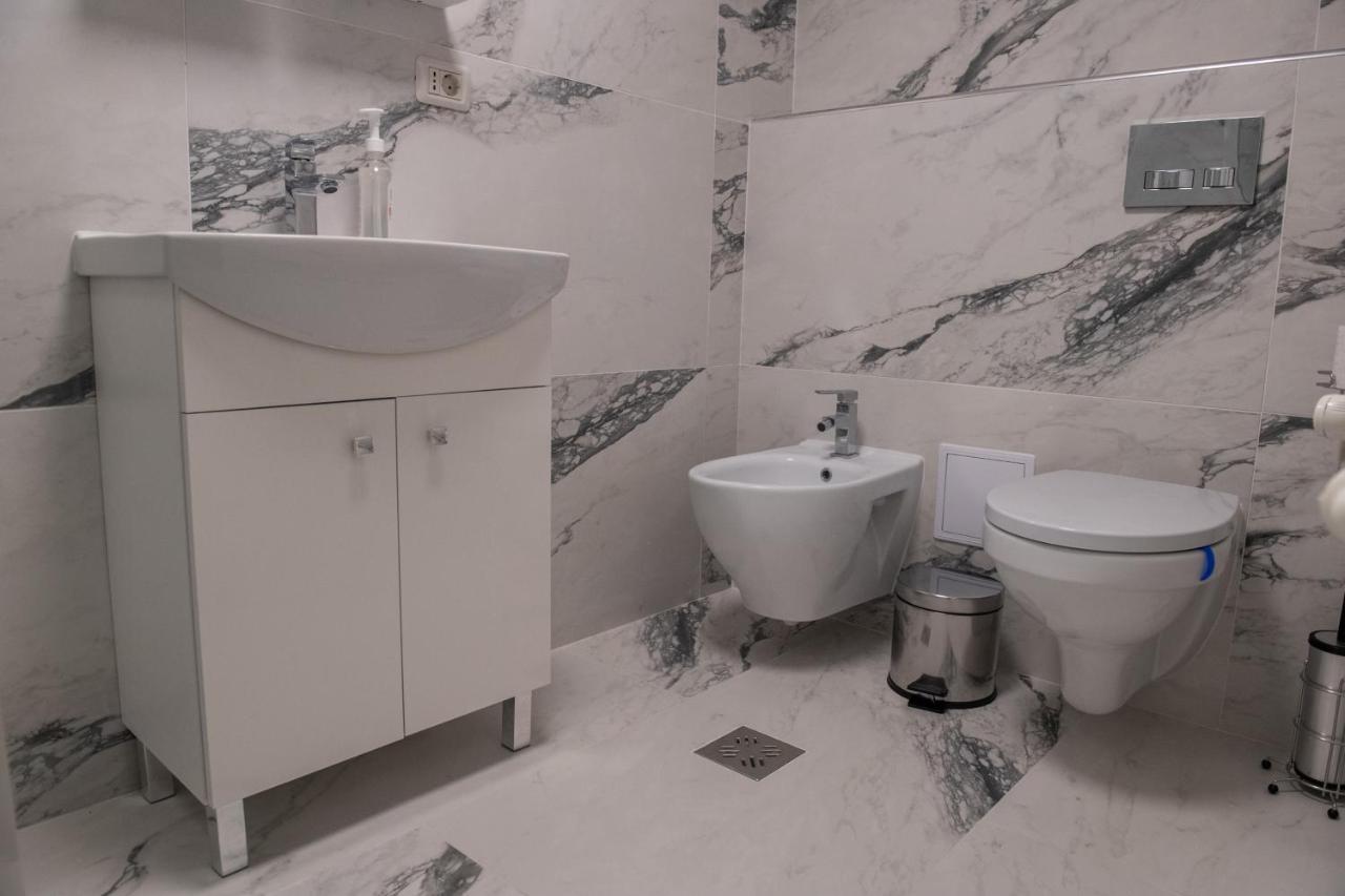 Apart Hotel Center Piatra Neamţ Extérieur photo